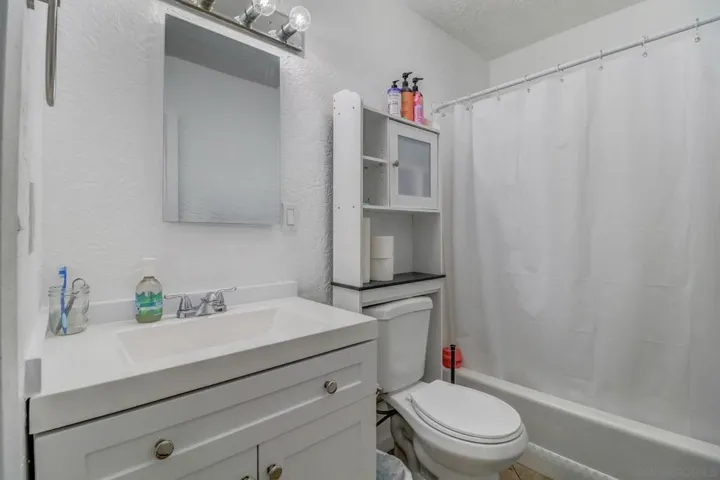 6636 Omega Drive, San Diego, California 92139