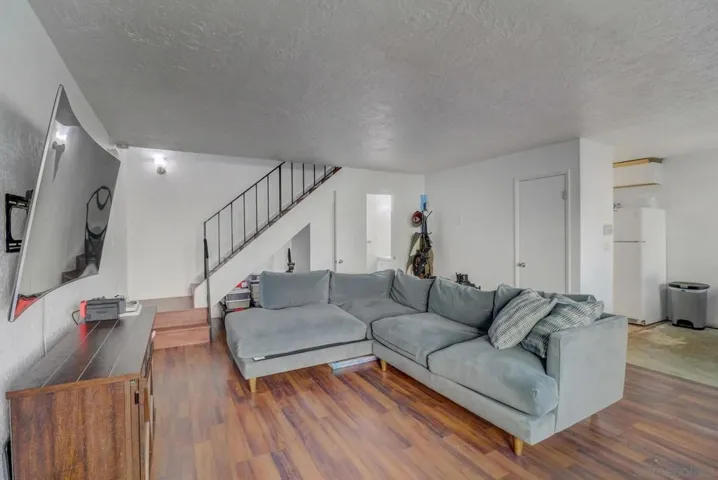6636 Omega Drive, San Diego, California 92139