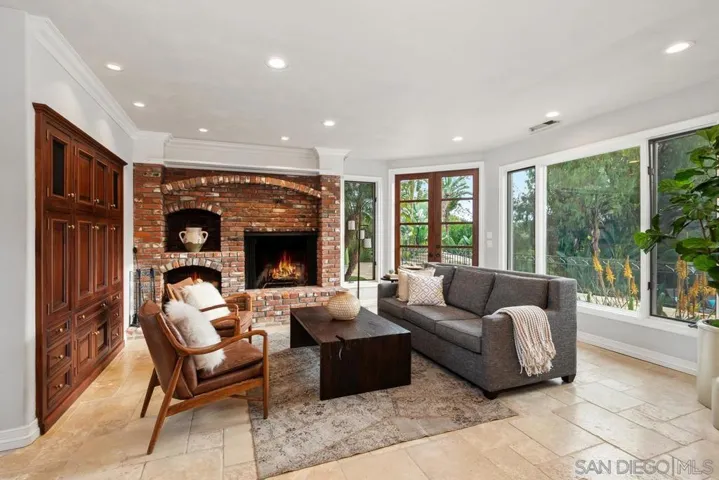 6281 Avenida Loma De Oro, Rancho Santa Fe, California 92067