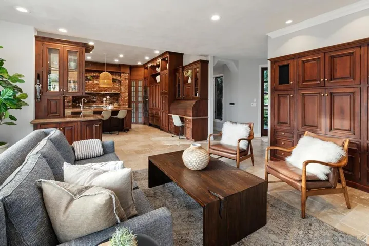 6281 Avenida Loma De Oro, Rancho Santa Fe, California 92067