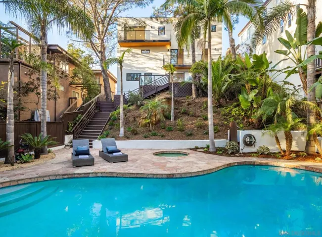 2144 Pinar Place, Del Mar, California 92014