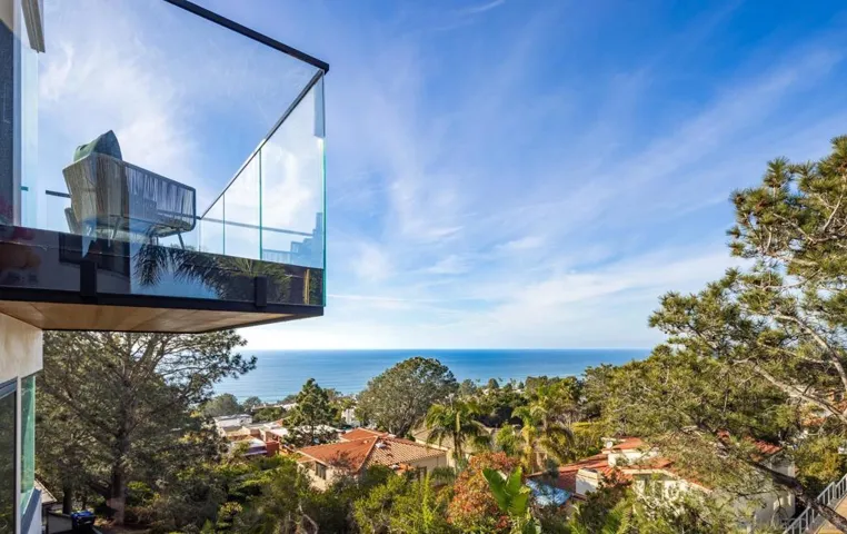2144 Pinar Place, Del Mar, California 92014