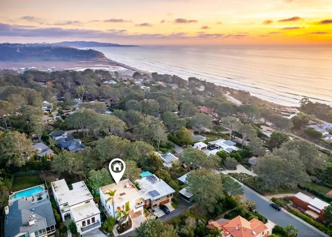 2144 Pinar Place, Del Mar, California 92014