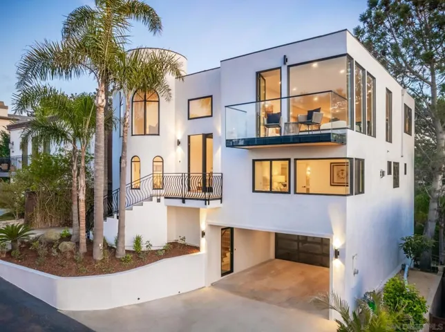 2144 Pinar Place, Del Mar, California 92014