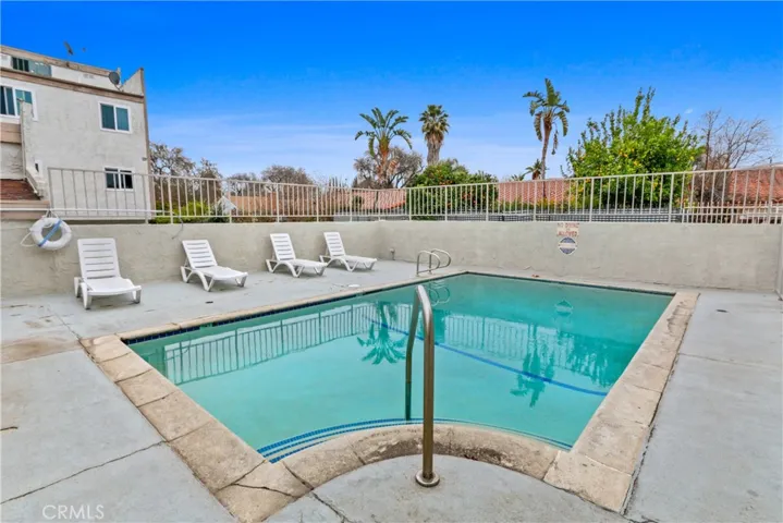 19540 Sherman Way 502, Reseda, California 91335