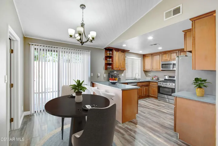 dusan%20kitchen