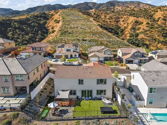 2747 Sierra Bella, Corona, California 92882