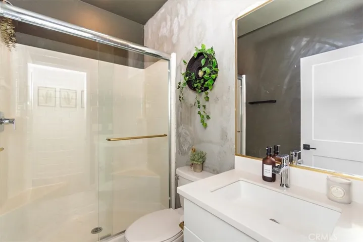2747 Sierra Bella, Corona, California 92882