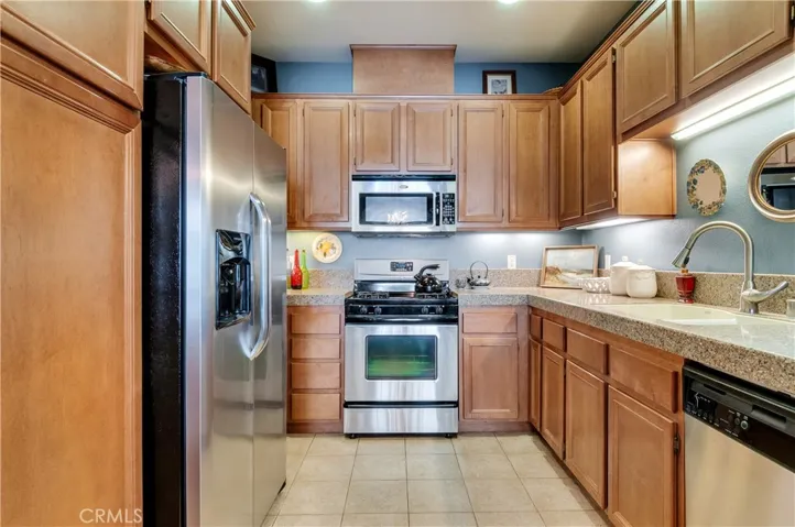 4309 Owens Street 102, Corona, California 92883