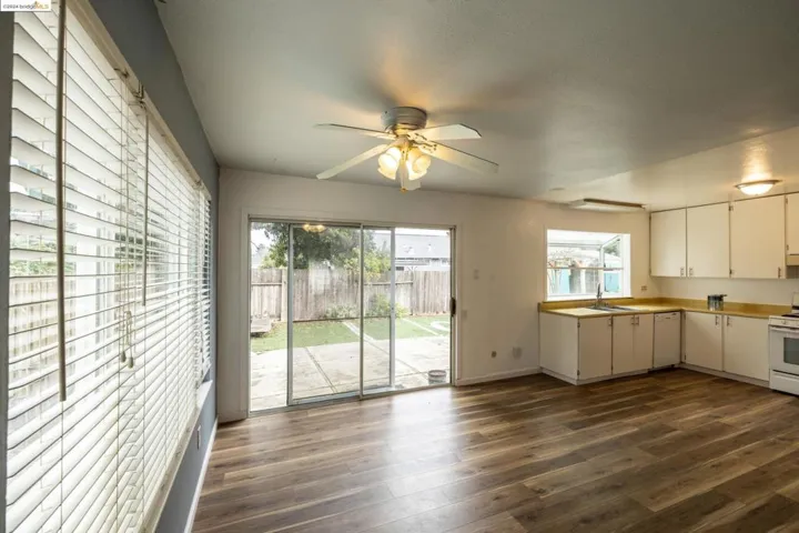 8444 Lakewood Ave, Cotati, California 94931