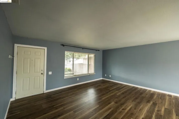 8444 Lakewood Ave, Cotati, California 94931