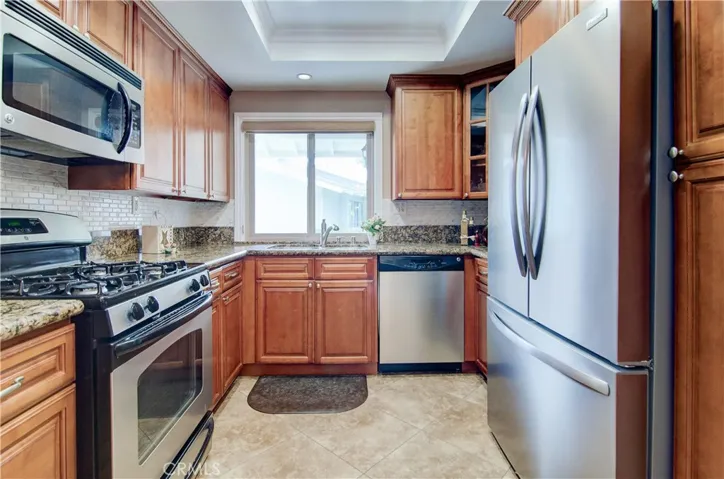 8877 Tulare Drive 310b, Huntington Beach, California 92646