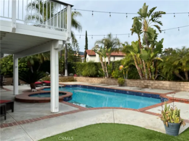 2556 Centennial Way, Corona, California 92882