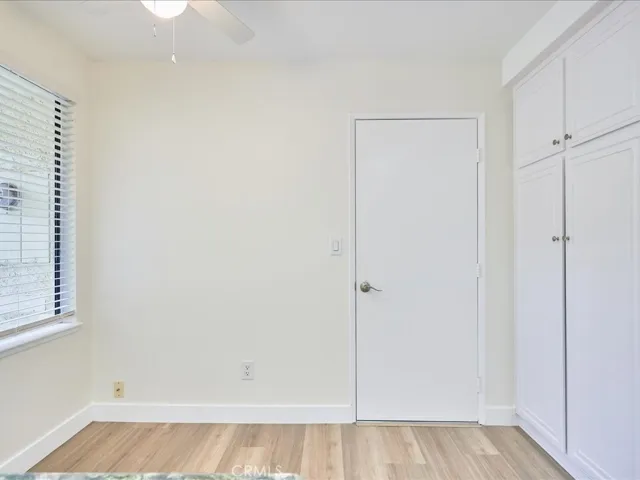 42206 Village 42, Camarillo, California 93012