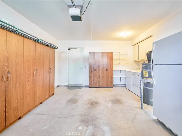 42206 Village 42, Camarillo, California 93012