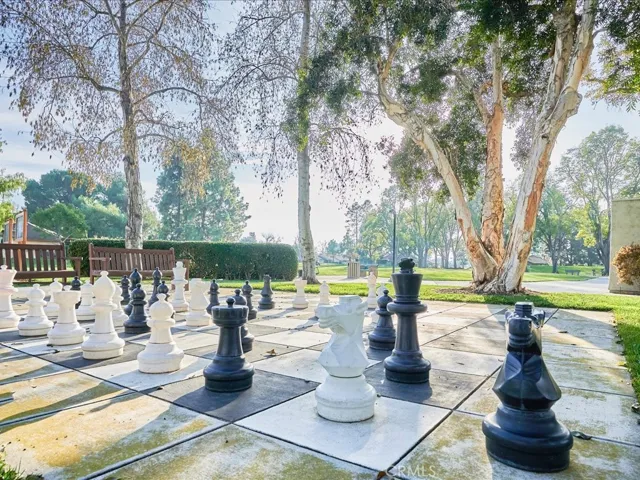 42206 Village 42, Camarillo, California 93012