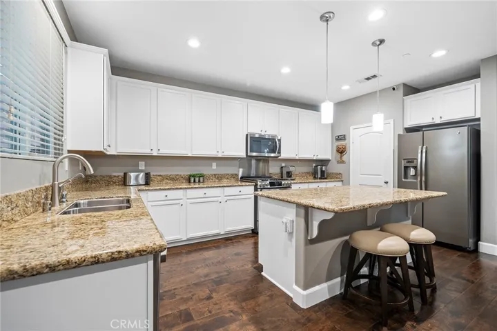 34888 Old Vine Road, Winchester, California 92596