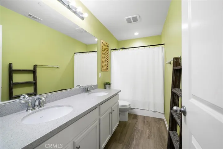 34888 Old Vine Road, Winchester, California 92596