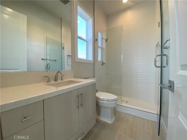 190 Hill, Lake Forest, California 92630