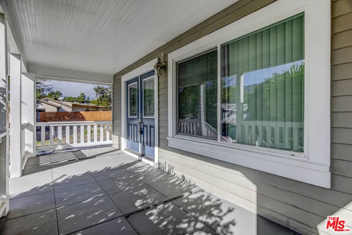 Front house Porch