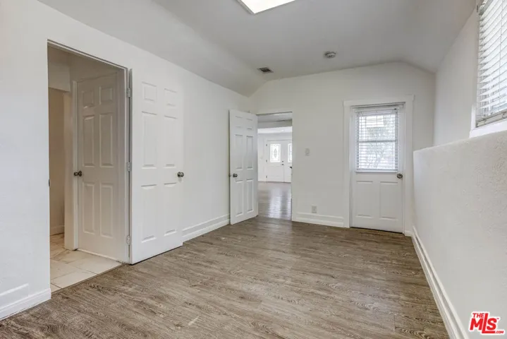 Front house Den
