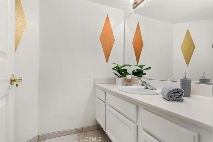 12902 Cherokee Road, Rancho Cucamonga, California 91739