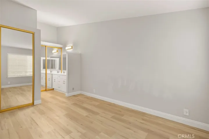 19 Roble 28, Rancho Santa Margarita, California 92688