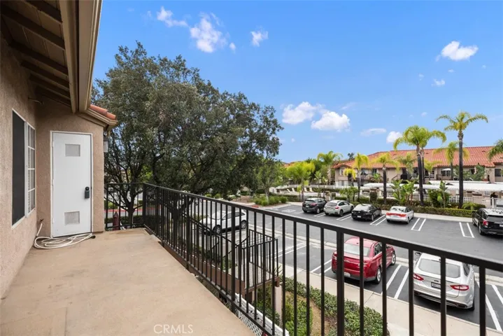 19 Roble 28, Rancho Santa Margarita, California 92688