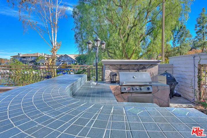 3800 Weatherly Circle, Westlake Village, California 91361