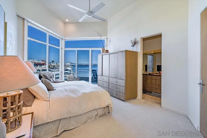13 Green Turtle Road, Coronado, California 92118
