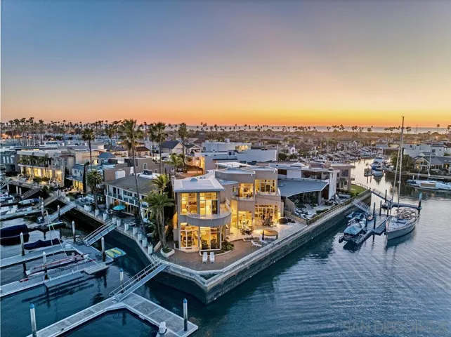 13 Green Turtle Road, Coronado, California 92118