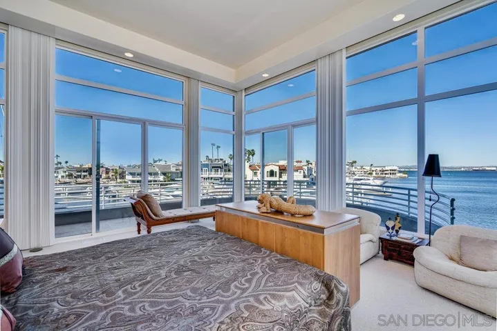13 Green Turtle Road, Coronado, California 92118