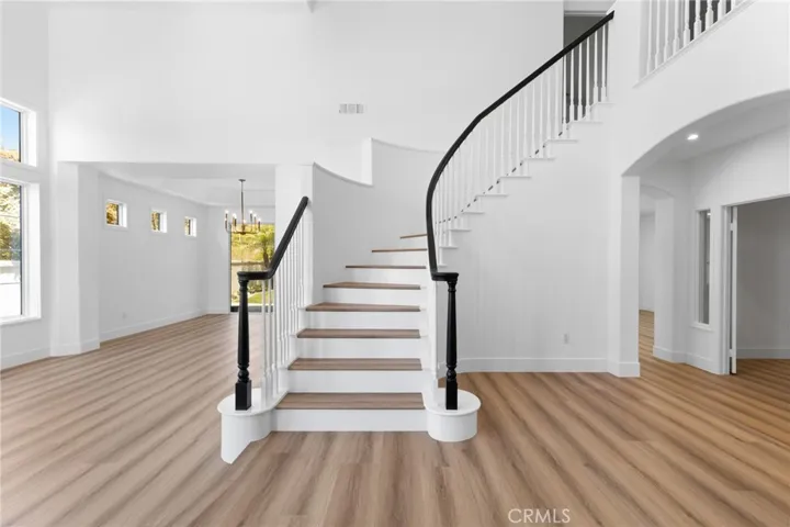 988 S Creekview Lane, Anaheim Hills, California 92808