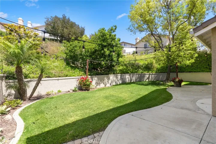 988 S Creekview Lane, Anaheim Hills, California 92808
