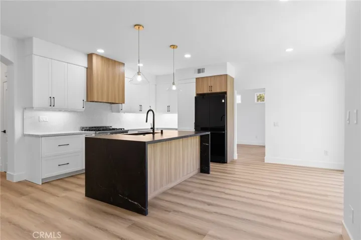 988 S Creekview Lane, Anaheim Hills, California 92808