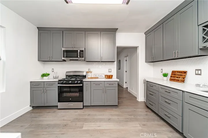 1428 Magnolia Avenue, Los Angeles, California 90006