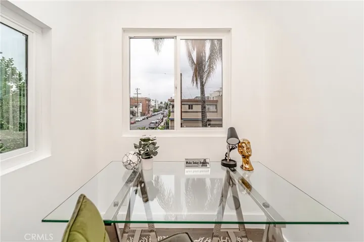 Adjacent Semi-Private Bonus Room for "Work Station, Study Room, Nursery or Peaceful Retreat