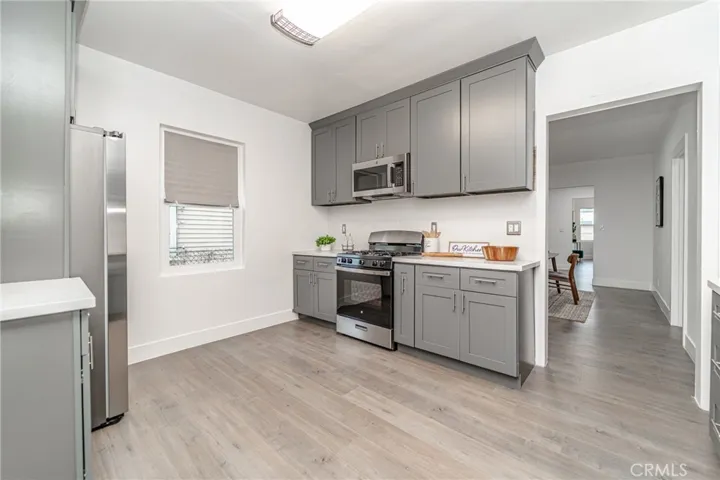 1428 Magnolia Avenue, Los Angeles, California 90006