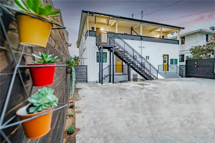 1428 Magnolia Avenue, Los Angeles, California 90006