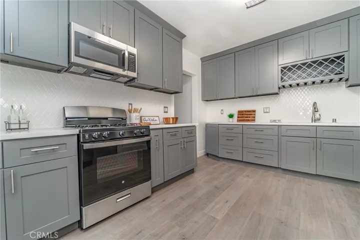 1428 Magnolia Avenue, Los Angeles, California 90006