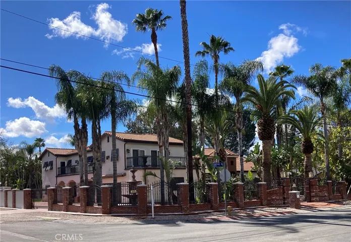 23400 Califa Street, Woodland Hills, California 91367