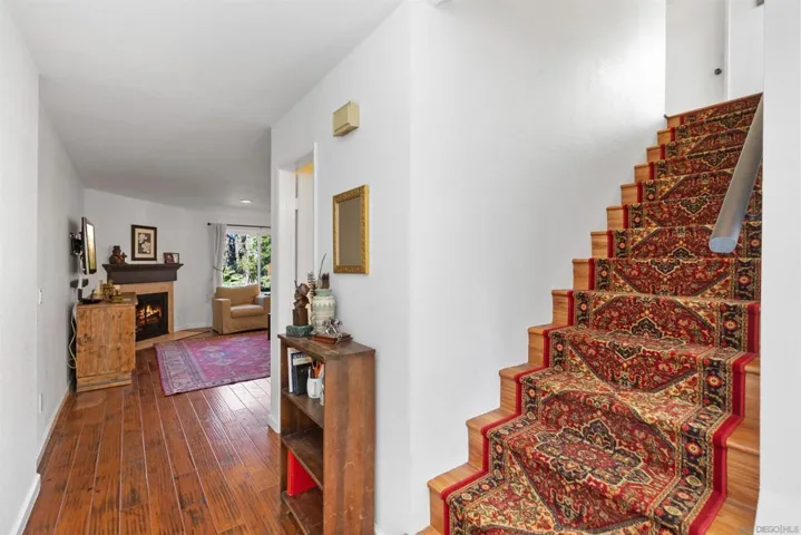 6776 Lambert Way, San Diego, California 92115