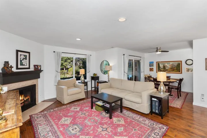 6776 Lambert Way, San Diego, California 92115