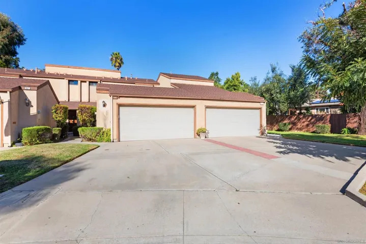 6776 Lambert Way, San Diego, California 92115