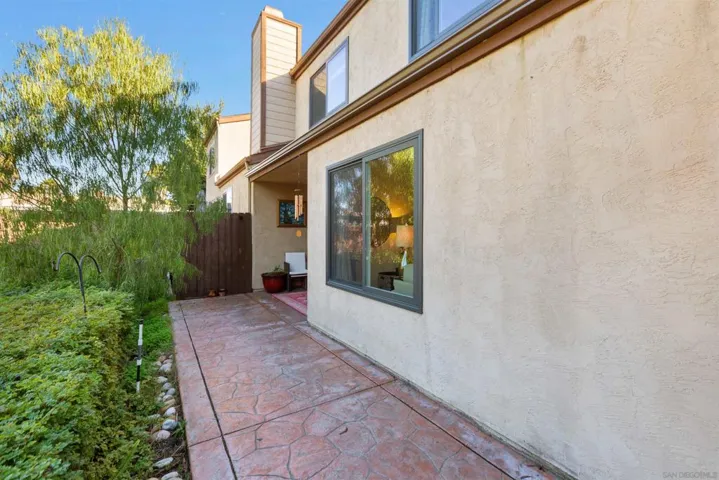 6776 Lambert Way, San Diego, California 92115