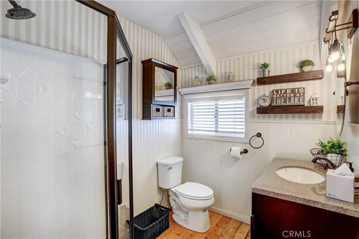 Upstairs Bathroom