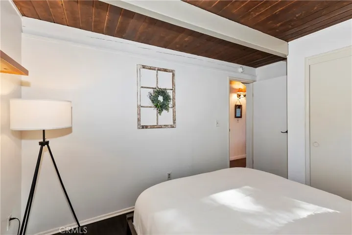 591 San Benito Lane, Lake Arrowhead, California 92352