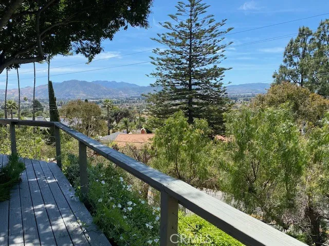 715 N Loop Drive, Camarillo, California 93010