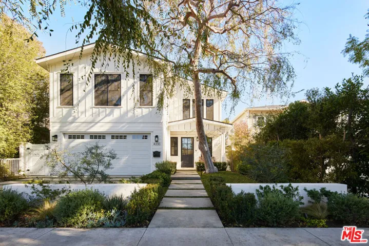 4330 Farmdale Avenue, Studio City, California 91604