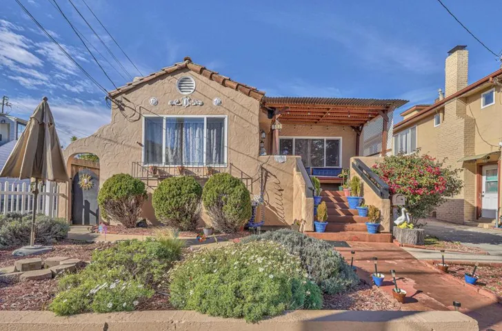 582 Van Buren Street, Monterey, California 93940